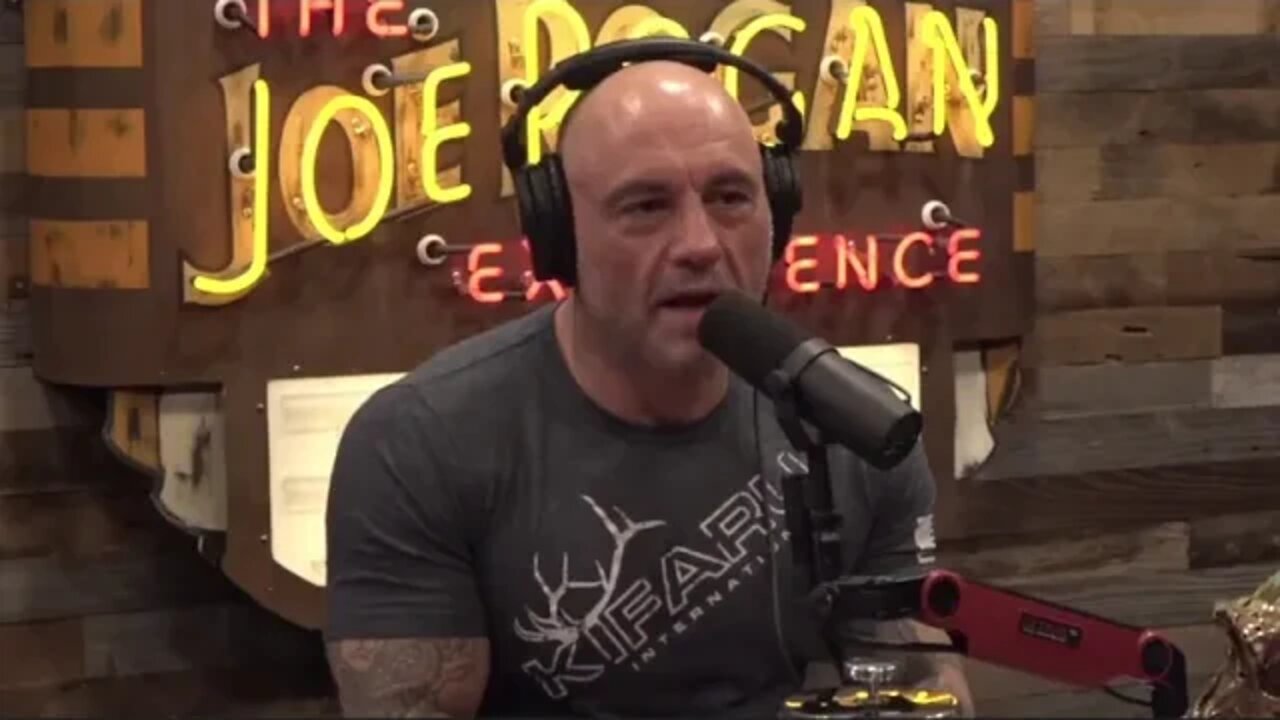 Rogan and Dr Phil Fetterman if he was an airline pilot, would you get on the plane