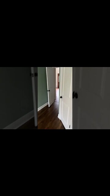 Moving in to my new house! #vincentbriatore