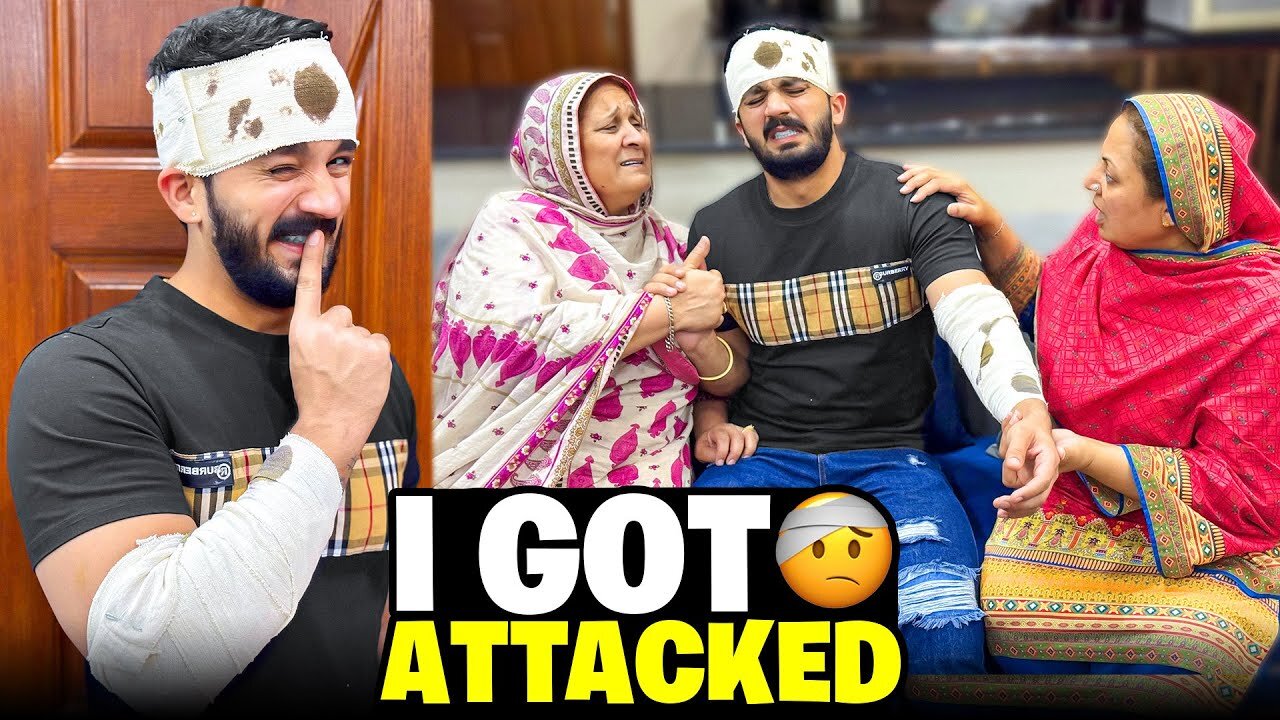 Got attacked by Unknown Street boys🤕Prank on both Mom's😂