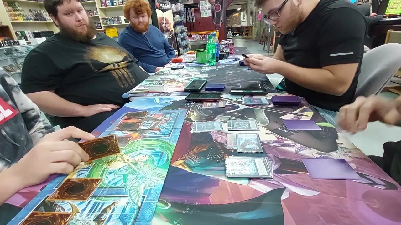 Boss Battle! 1 VS 4! Raidraptors Take Flight!