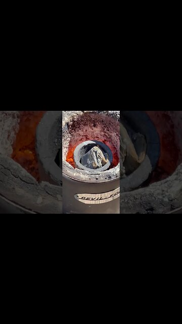 #melting #lead with the #devilforge #metalcasting #belgium