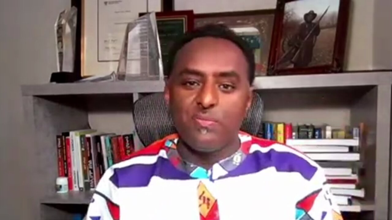 "ዘመናዊ እና የተሻለ የጦር ቴክኖሎጂ ላይ ነን ያለው አብይ አህመድ ኦነግን ለማጥፋት አይሆንም እንዴ?" - ሀብታሙ አያሌው