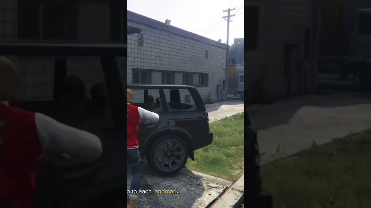 The BEAST Goes on a Rampage Hulk Smashing Cars #gta5 #online #random #moments #beast #hulk #smash