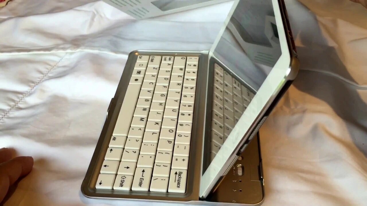 Bluetooth keyboard cover for iPad mini review