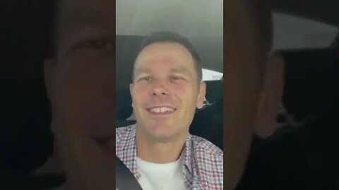 Nije da je branim ali i mene si zbunio...