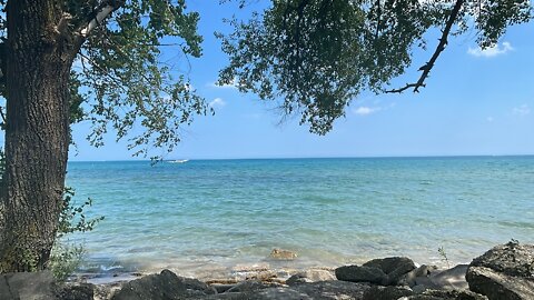 Soft Ocean Waves Meditation 5 Breaths Per Min (10 Min)
