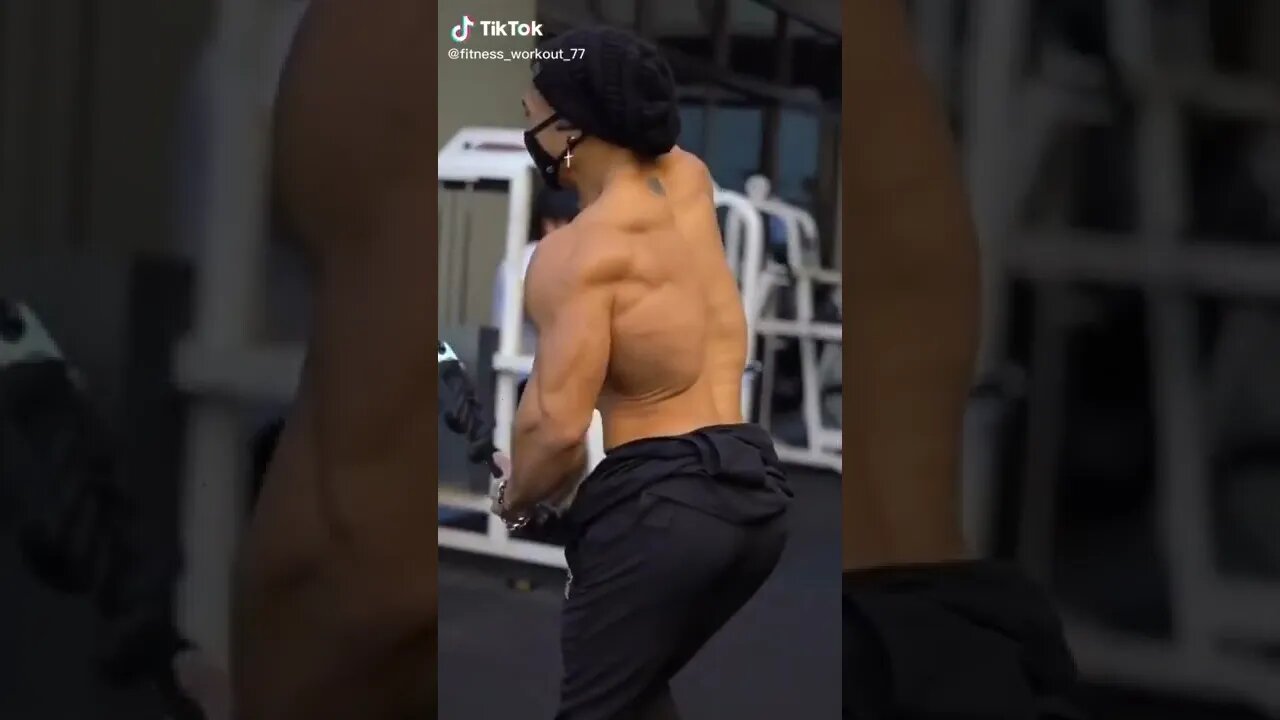 Back workout. Credit: Nyle Nayga. #fitnessworkout #gymworkout #gymmotivation #fitnessmotiv