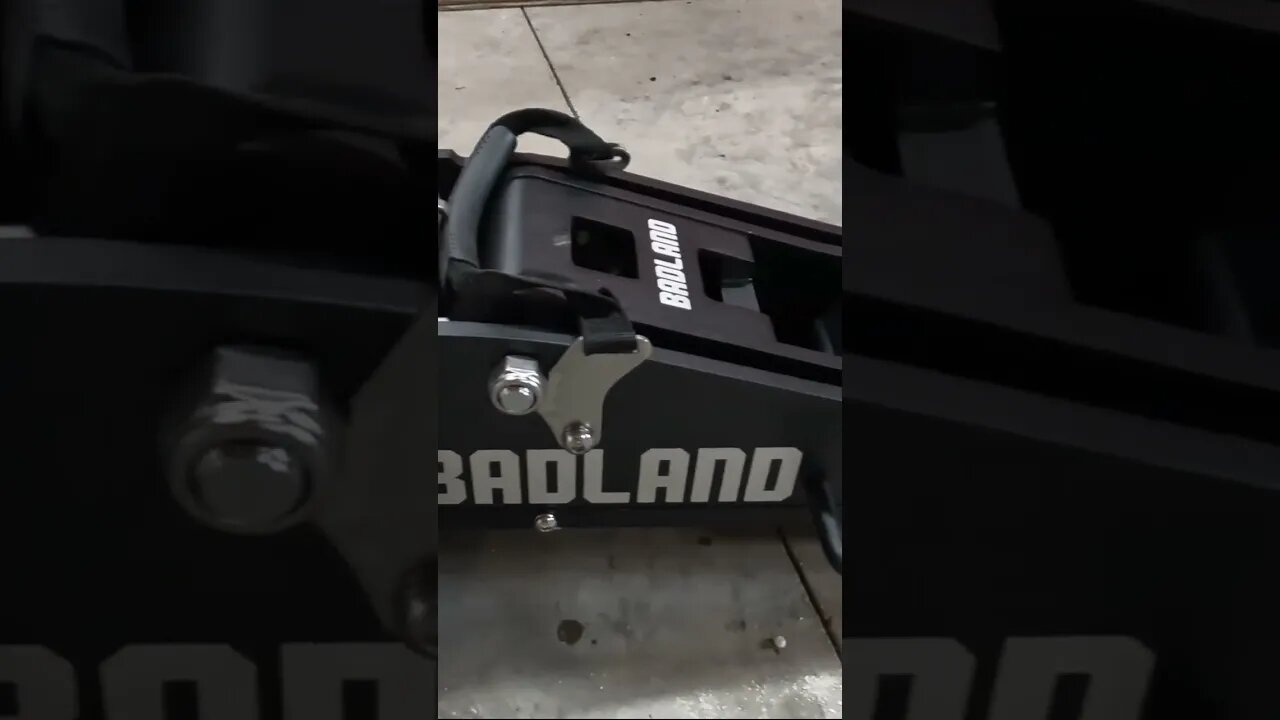 Badlands 3-Ton Off-Road Jack no.2