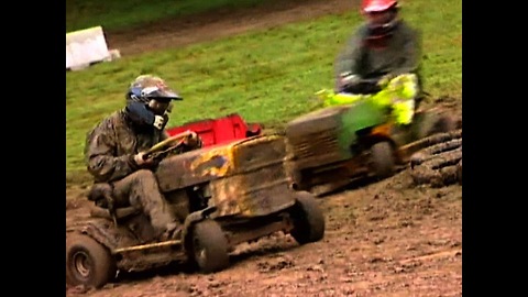 Extreme Mower Racing