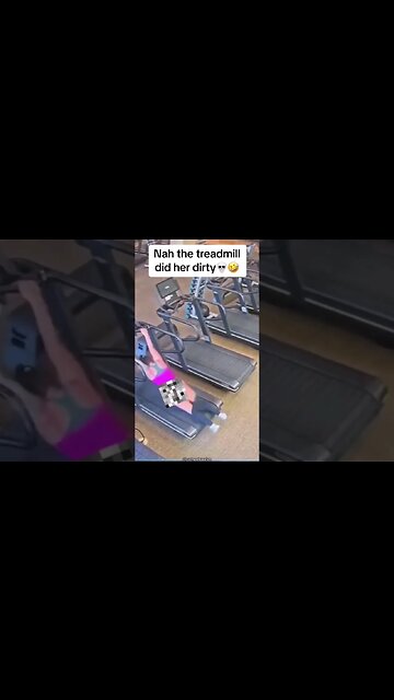 The treadmill did her dirty 😷💀 #shortsvideo #gymlife #shorts #gymshorts