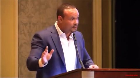 Dan Bongino Joey bag a donuts￼