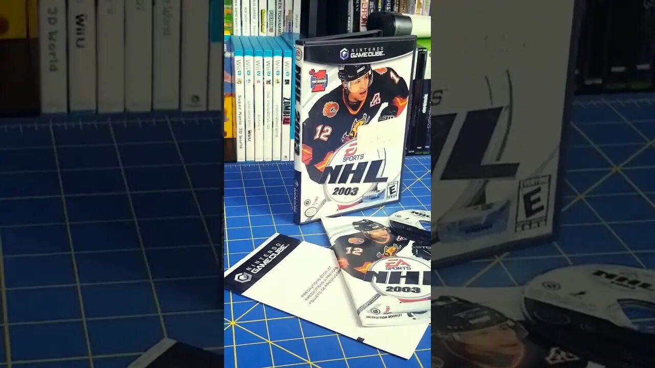 NHL 2003 on the Nintendo Gamecube #nintendo #gamecube #nhl #hockey #easports #shorts #gaming #pickup