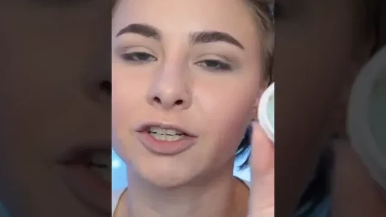 #shorts I just ran super fast #subscribe #makeup