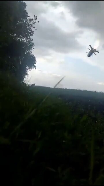 ★★★ First-person view of a FGM-148 Javelin ATGM used against Russian armour by Ukrainian forces