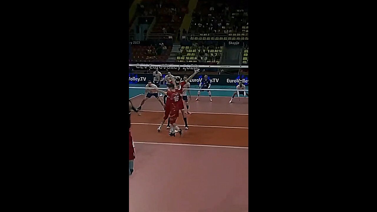 Nimir Spike’s between the Blocks #volleyball