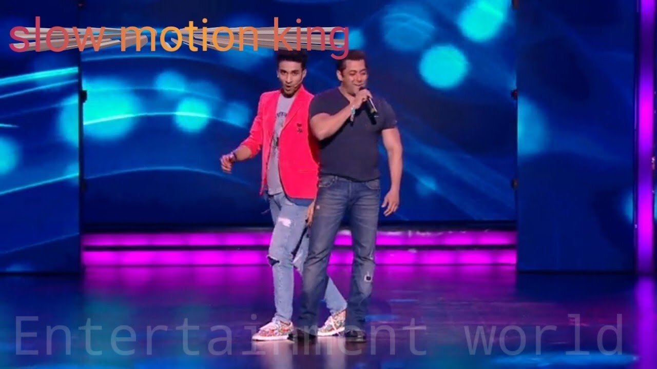 raghav juyal comedy Amazing dance and comedy of Raghav with salman bhai | @Raghavjuyal | @danceplus