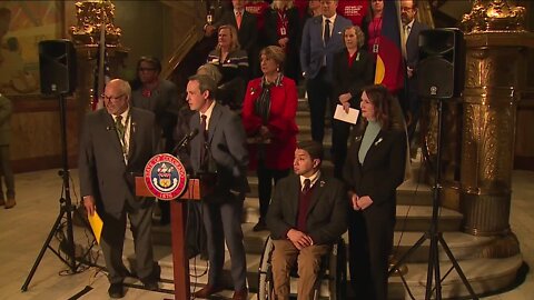 Colorado lawmakers unveil series of bills to add more regulations around purchasing, possession of firearms