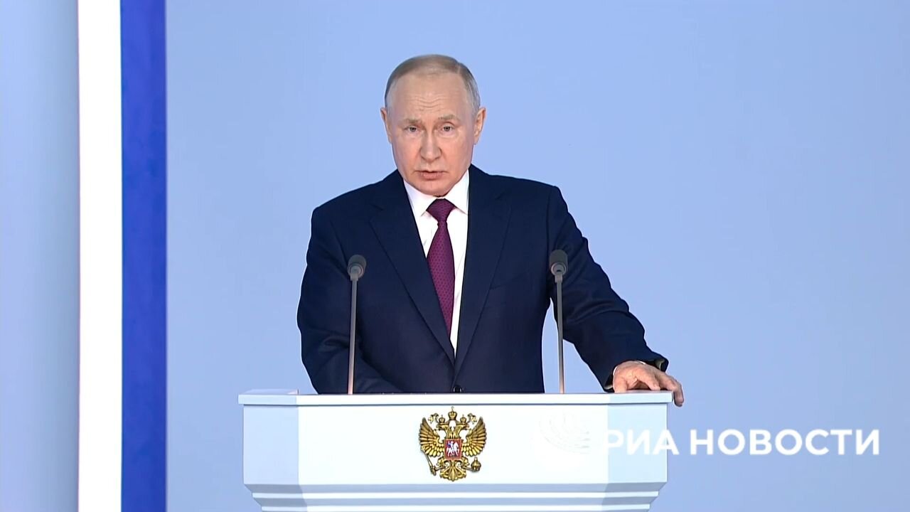 Vladimir Putin v projevu o stavu federace suspendoval Dohodu o omezení strategických zbraní!