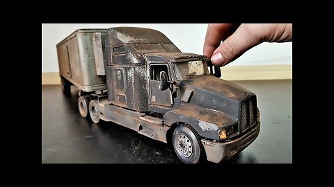 Kenworth T600 Restoration Abandoned Semi Trailer Truck