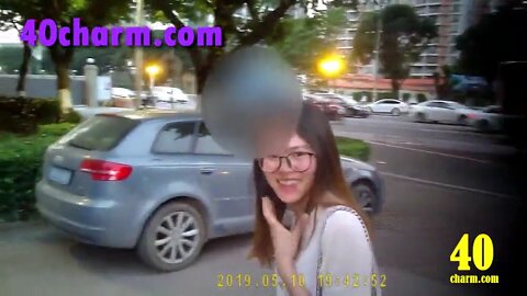 我看到了什麼！！！ 迷人的微笑 優秀的