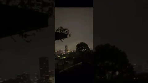 Earthquake Lights During a Mw 6.9 Earthquake in Mexico City