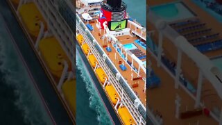 On A Cruise, “I Ain’t Worried”