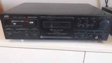 Κλασσικό κασετόφωνο JVC TD-V662