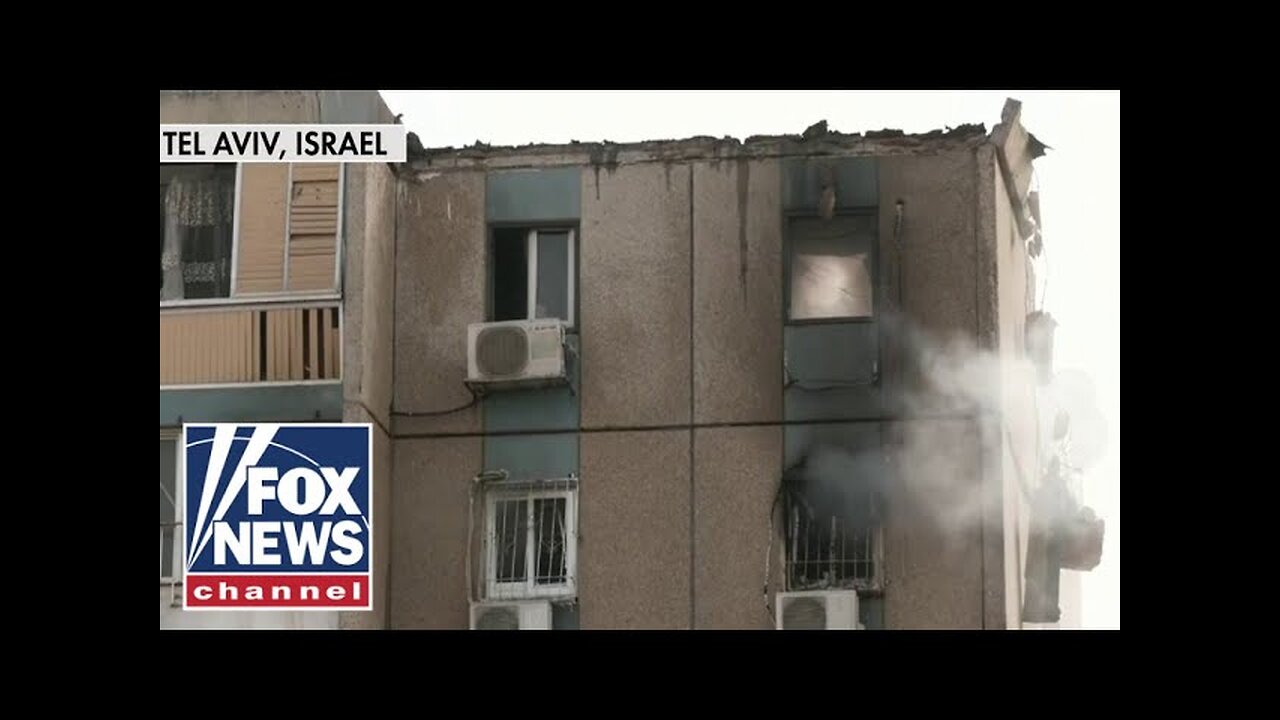 At least 3 injured in Tel Aviv rocket strike