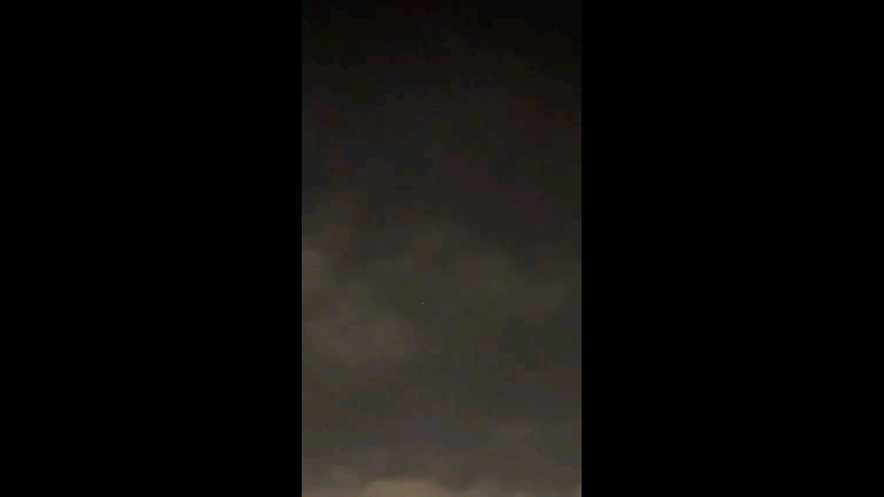 Footage from tonight showing what appears to be an Exo-Atmospheric Interception, an Interception