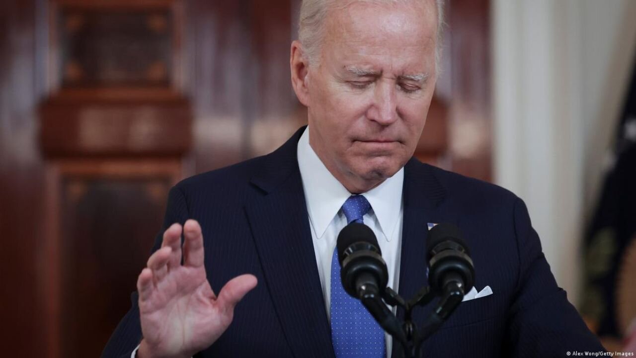 Impeach! - Terrifying Video Of Biden Breaks Internet - White House In Panic