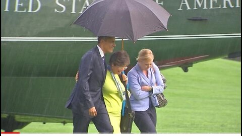 What_Happens_When_Only_President_Obama_Has_an_Umbrella