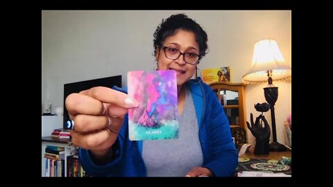 REVIEW!!! WHO IS IT? PHYSICAL FEATURES ORACLE CARDS CREATED BY MYSTICBLUUMOONTAROT ON ETSY!