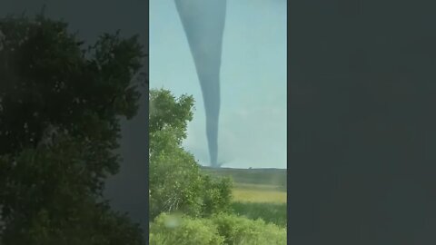 ¿QUÉ ES ESO? Tornado el 15 de Agosto de 2022 en el estado de Dakota del Norte en los EE. UU.!