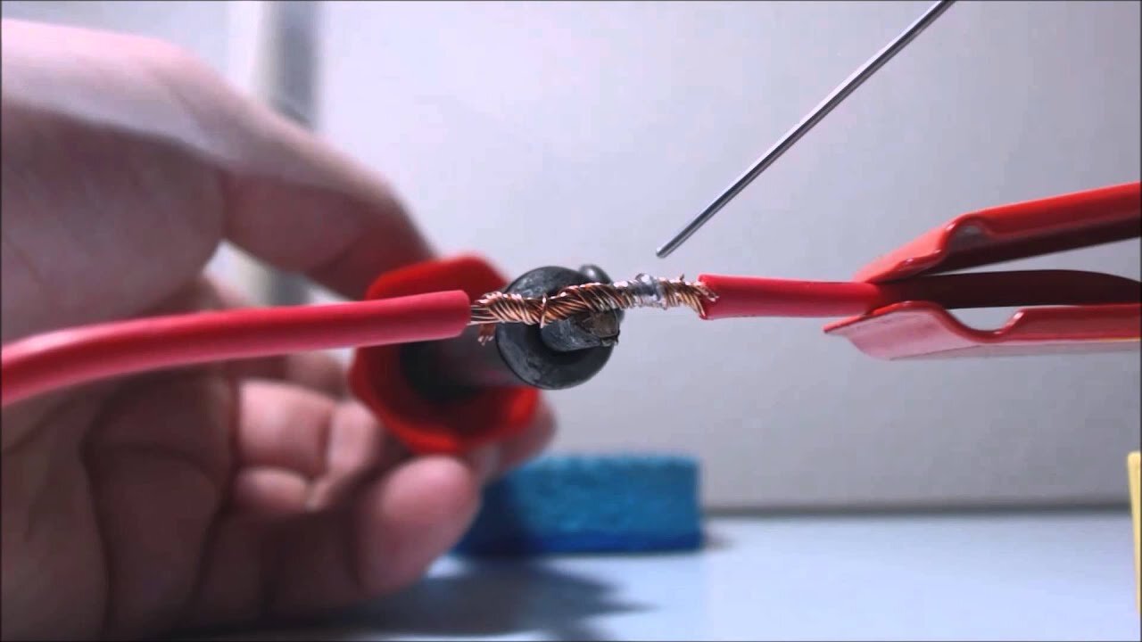 Soldering in Slow Motion |JOKO ENGINEERING|