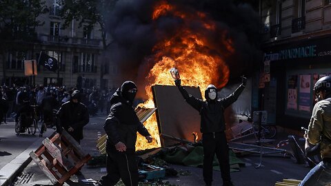 Esta noche las sirenas antiaéreas sonaron en todo París