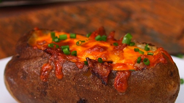 Breakfast Baked Potatoes