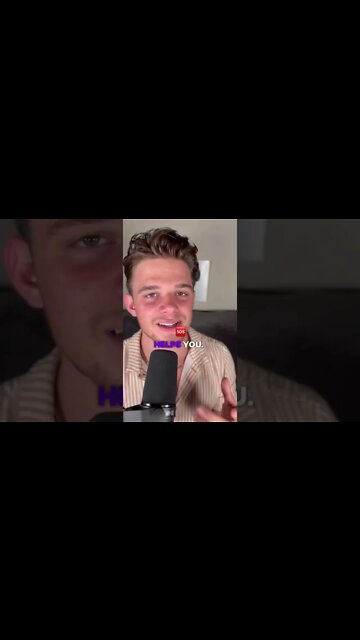 Bear fights Bear? 🤯 CHRISTIAN REACTS