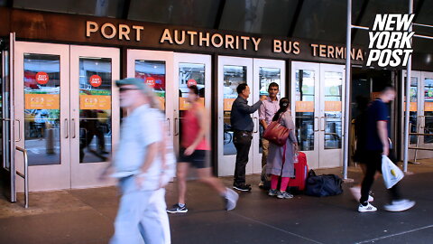 Woman goes on hinge date at Port Authority Bus Terminal