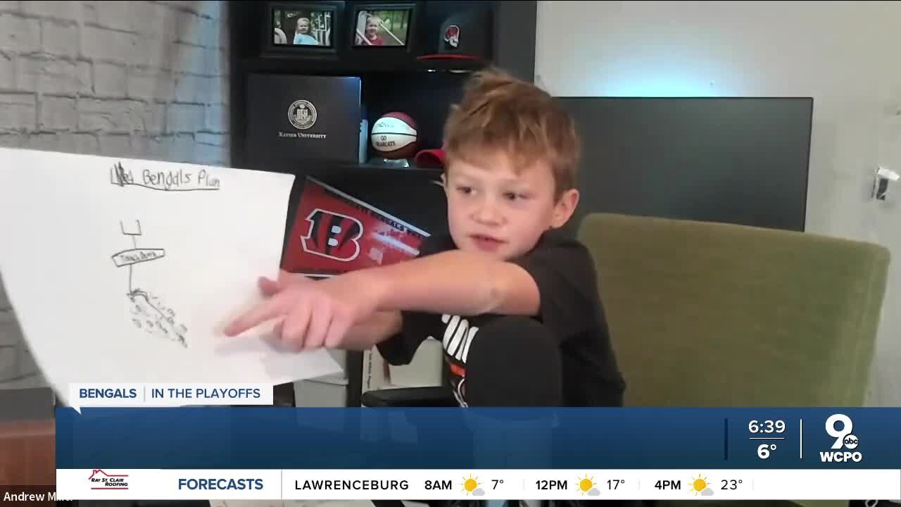 7-year-old Bengals fan drawing up plays for team