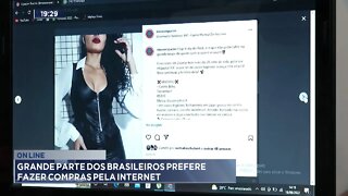 On line: Grande parte dos Brasileiros prefere fazer compras pela Internet.