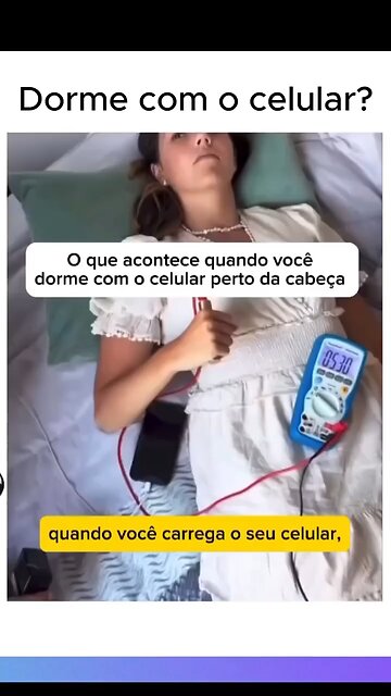 Você dorme com o celular?