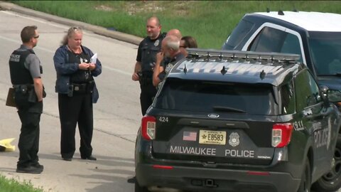 Milwaukee man ejected from motorcycle, dies after striking curb near 74th and Silver Spring