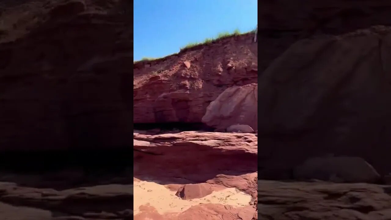 Tall cliffs in Thunder Cove PEI