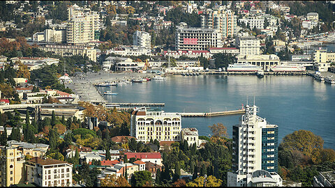 Walking Around Yalta in Crimea