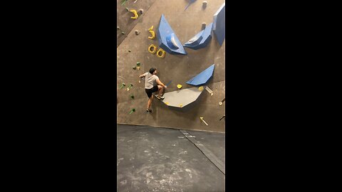 Rock climbing bouldering dyno