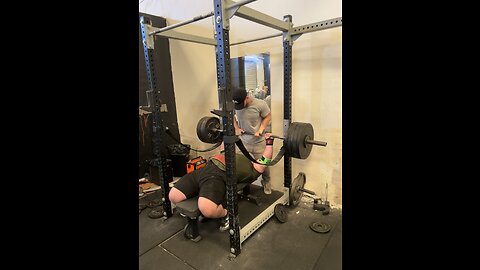 Bench @ 500lbs close miss