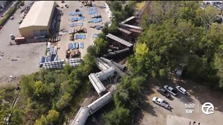 Train derailment creates traffic trouble