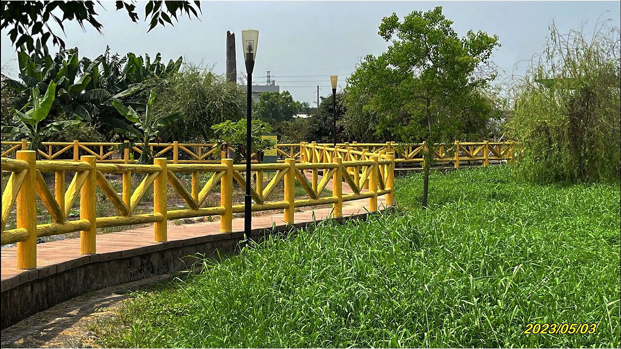 23_0503F168_霧峰 泉水埤(狗)