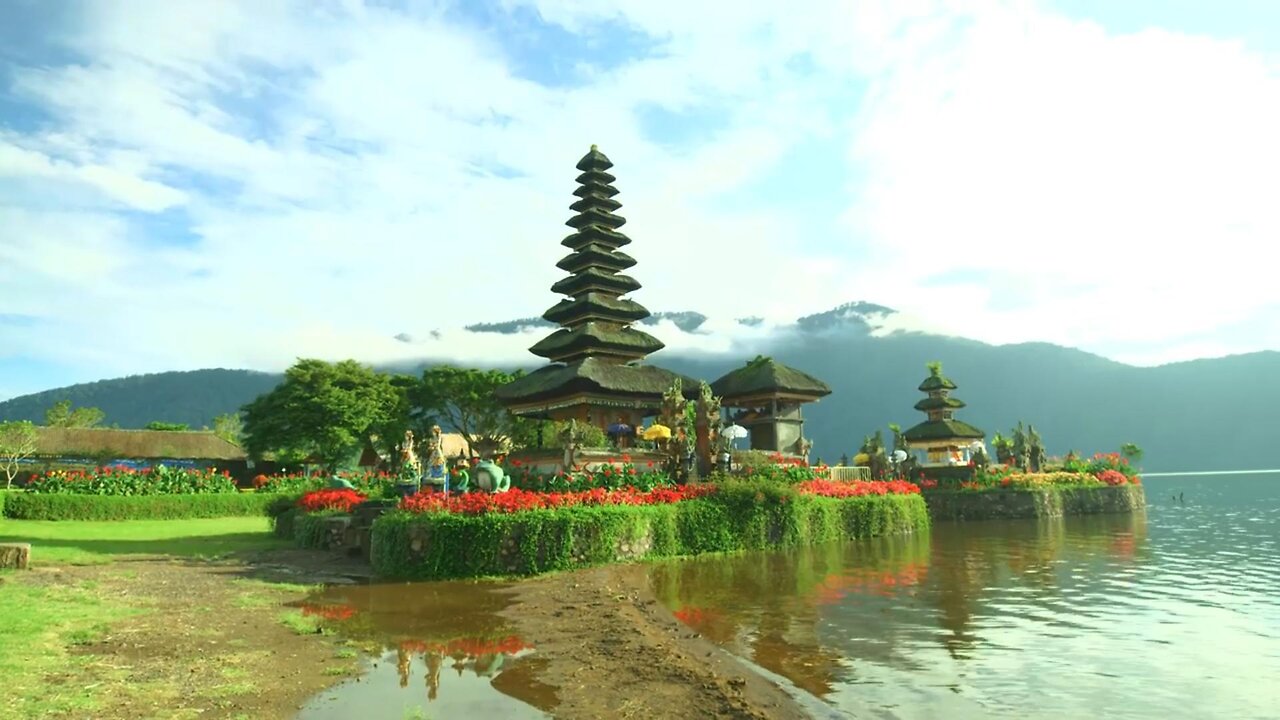 Bali in 8k ULTRA HD HDR( Paradise of Asia )