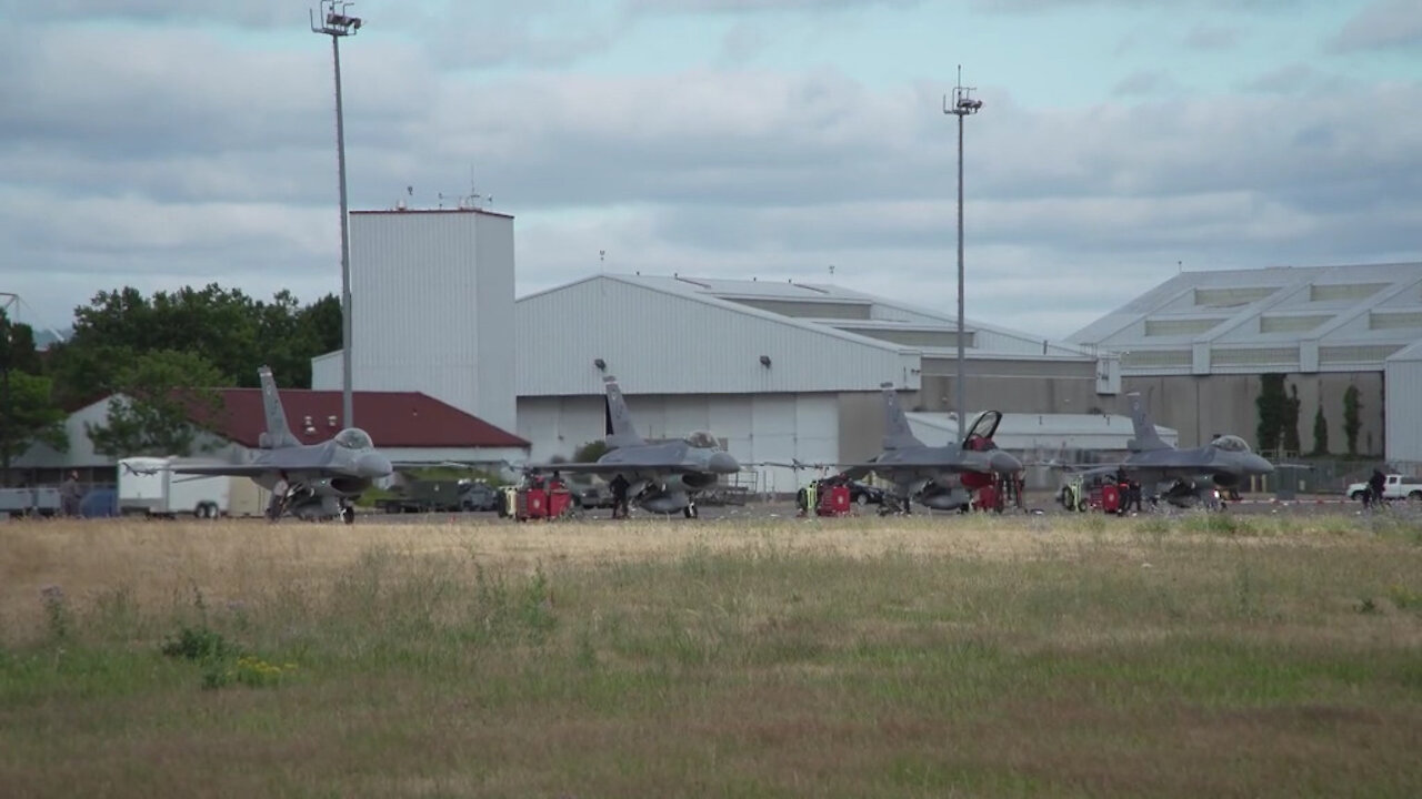 142nd Wing conducts Disimilar Air Combat Training with 21st Fighter Squadron